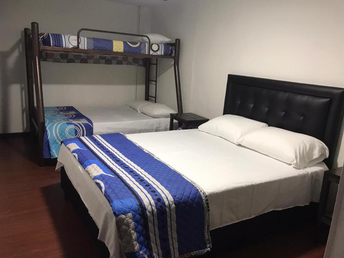 Hostal El Eden Манисалес Экстерьер фото